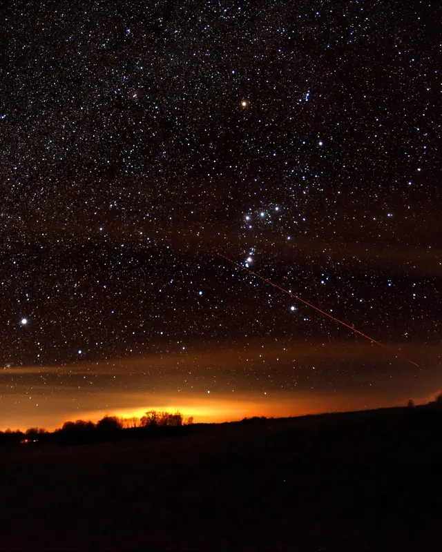 Real photo for Inside the Pyramid and the Stars